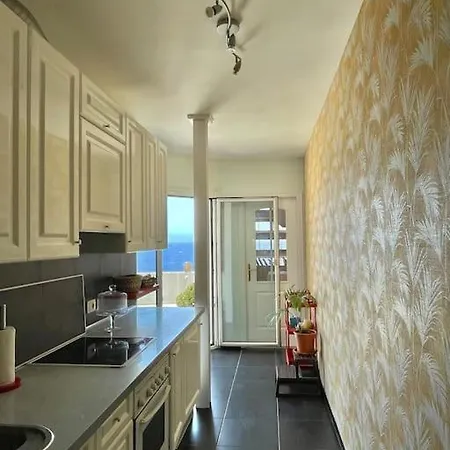 Sobre El Mar Apartmán Radazul
