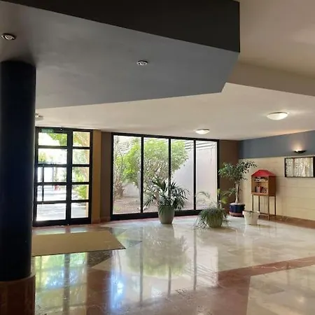 Sobre El Mar Apartament *