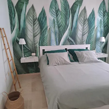 Sobre El Mar Apartament Radazul