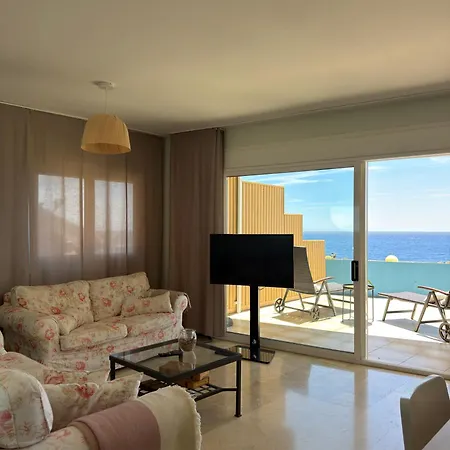 Sobre El Mar Apartament Radazul