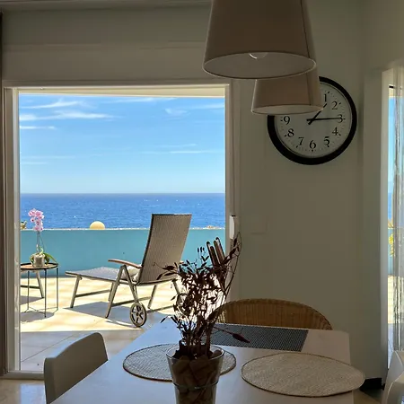 Apartament Sobre El Mar Radazul